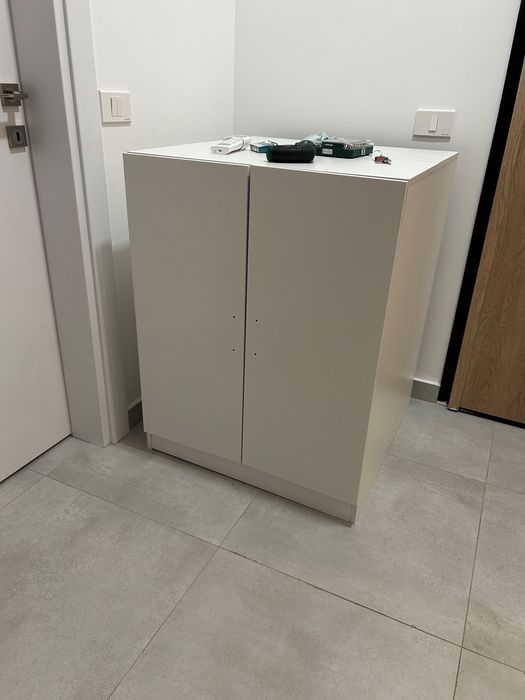 Mobilier masina de spalat rufe