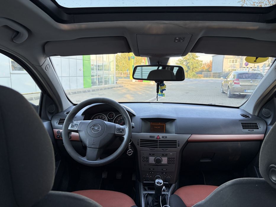 Vând Opel Astra G 1.6 Benzină + GPL din 2008  Panoramic
