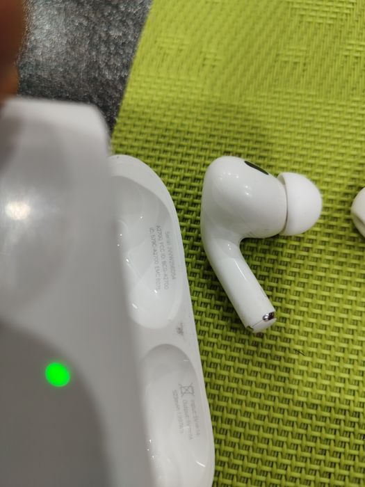 Слушалки Airpods pro 2