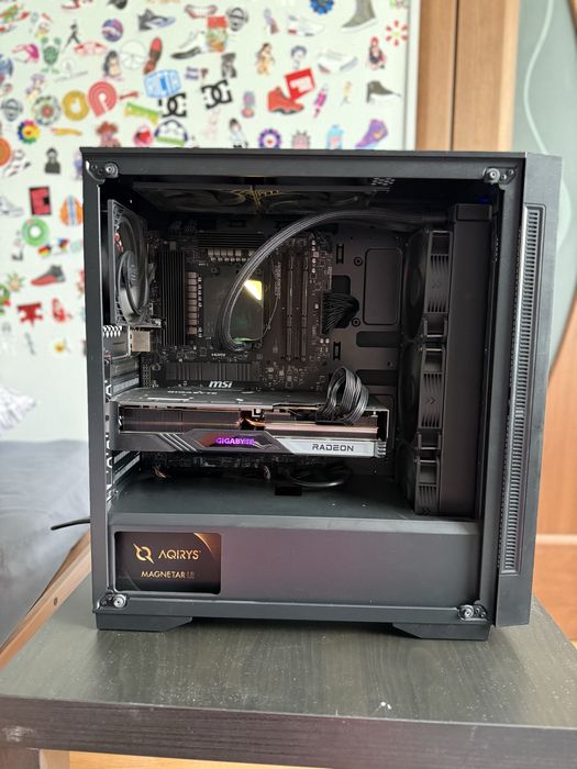 PC Gaming RX 7700xt Ryzen 7 7700x 16gb