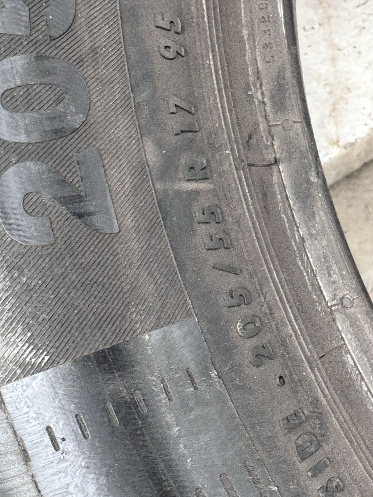 205/55R17 Continental EcoContact5 2бр летни 7мм