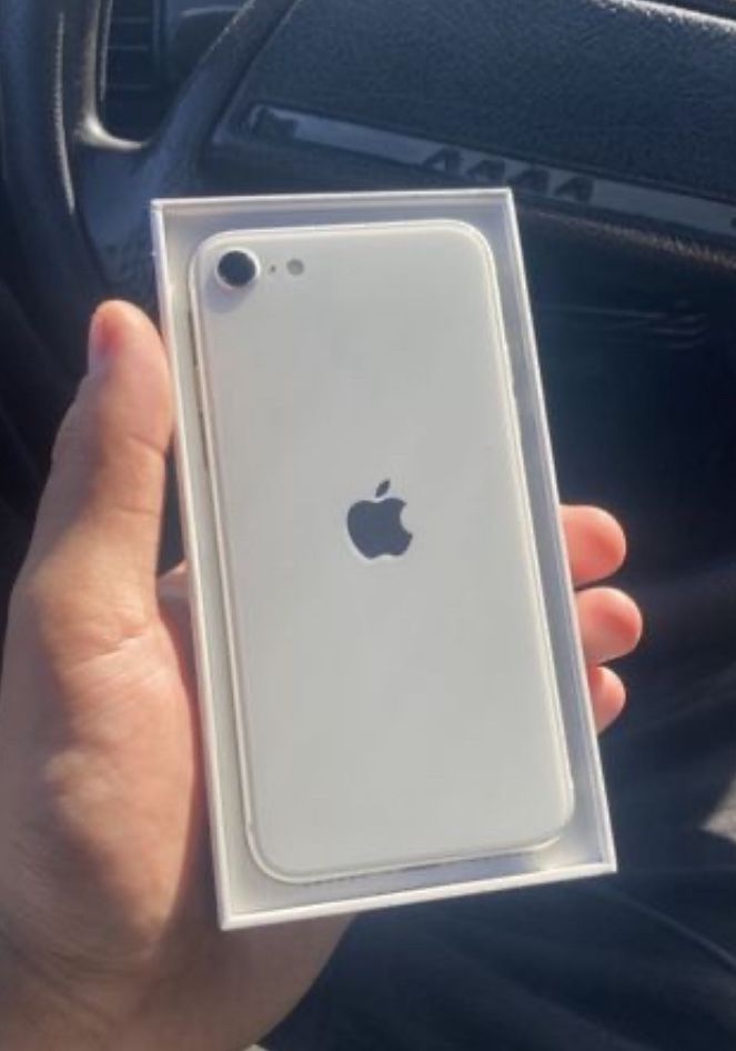 Iphone Se 2020 / Айфон Се 2020