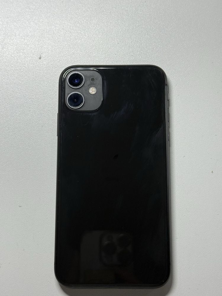 Iphone 11, черный.
