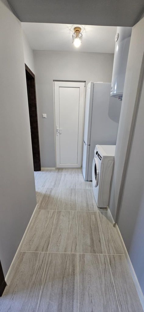 Дава се под наем Двустаен апартамент в Ловеч, Център - 40 кв.м за 306 € - Снимка #8
