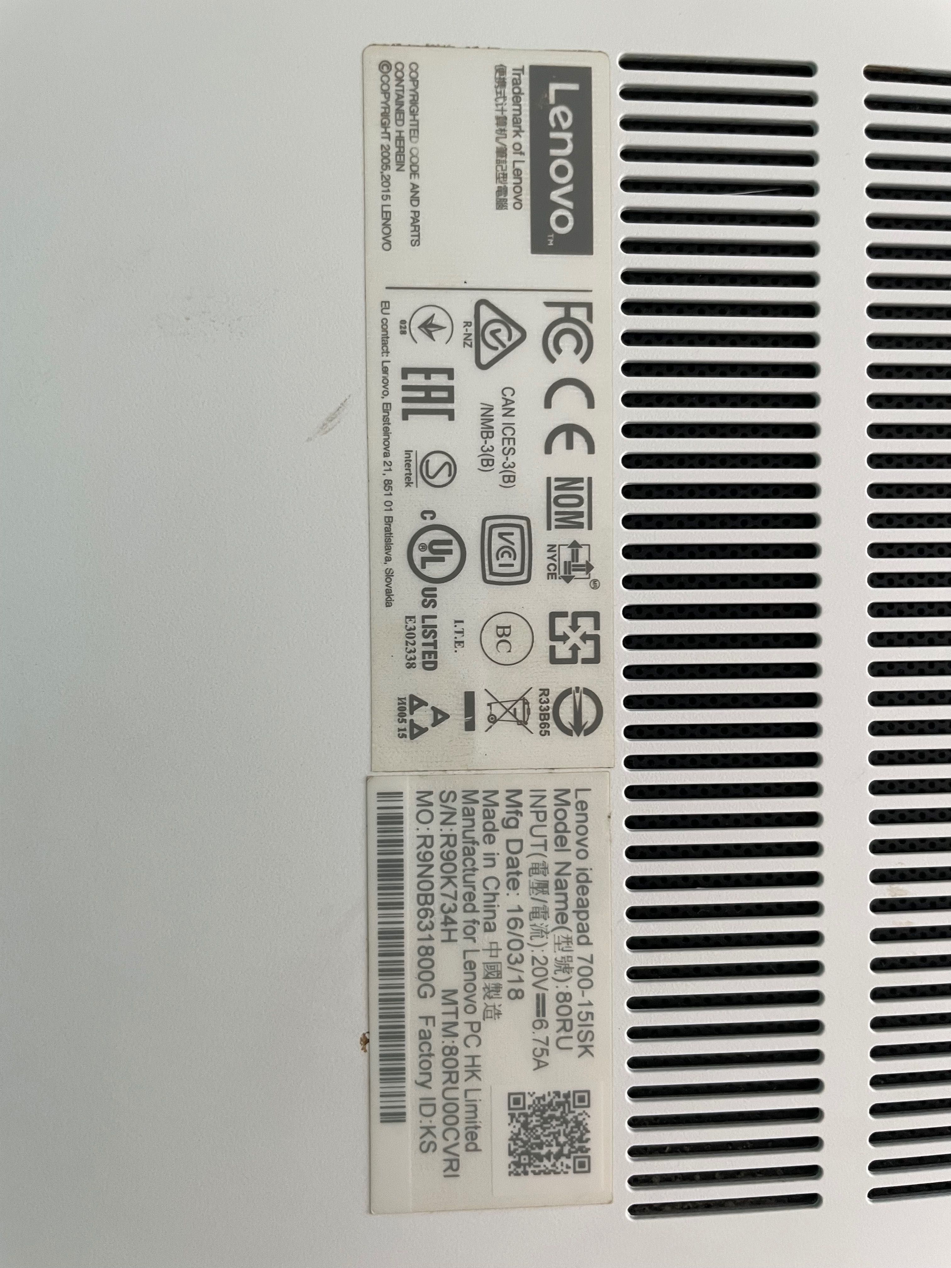 Laptop Lenovo Ideapad 700-151SK