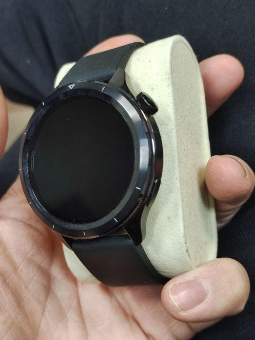 Xiaomi watch s4         .