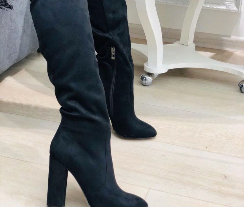 1. Шикарные ботфорты