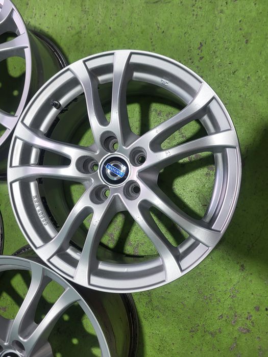 17 5x108 Volvo Ford  лети джанти 5х108