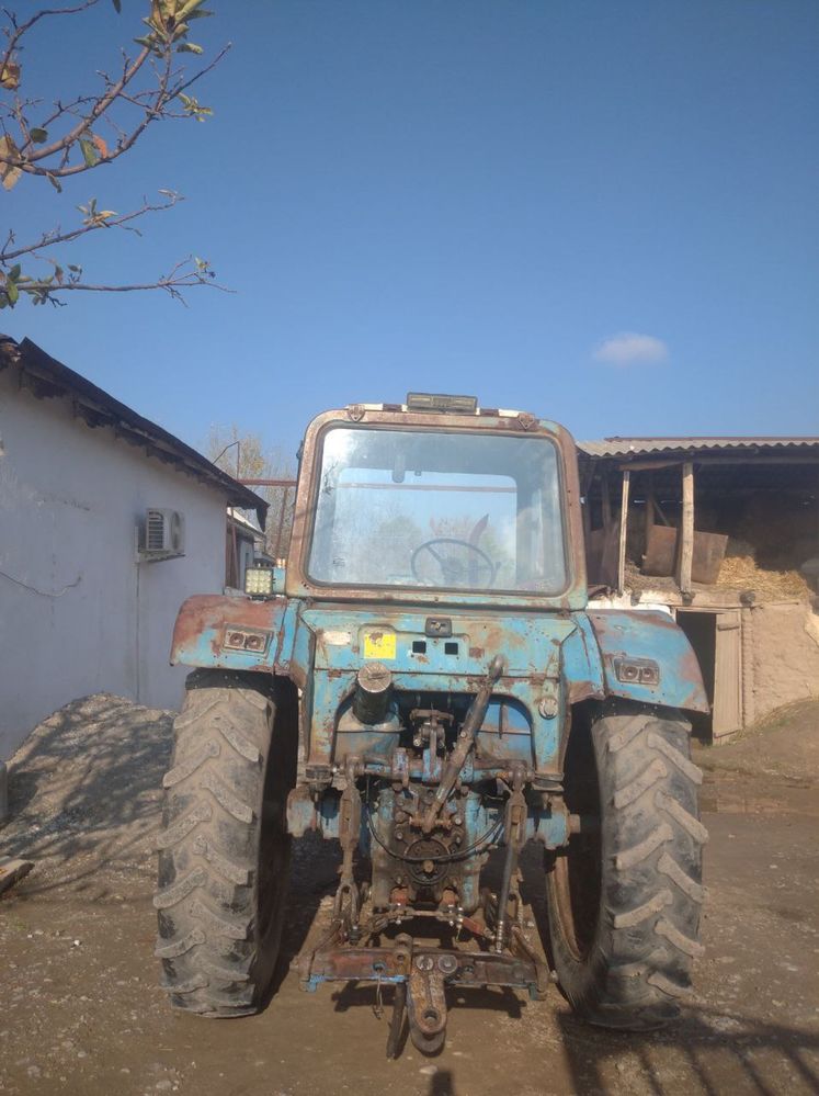 Belarus MTZ 80 sotiladi