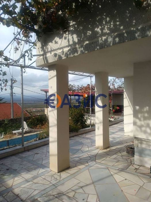 4-етажна къща с басейн в Чолакова Чешма, Кошарица, България, 936 кв м,