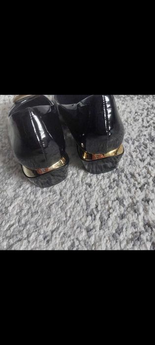 Pantofi negri marimea 35