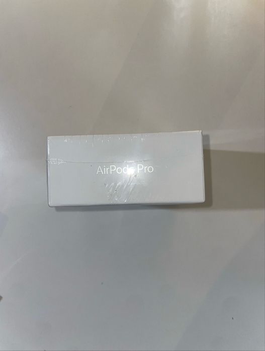AirPods Pro 2  cu anularea zgomotului sigilate