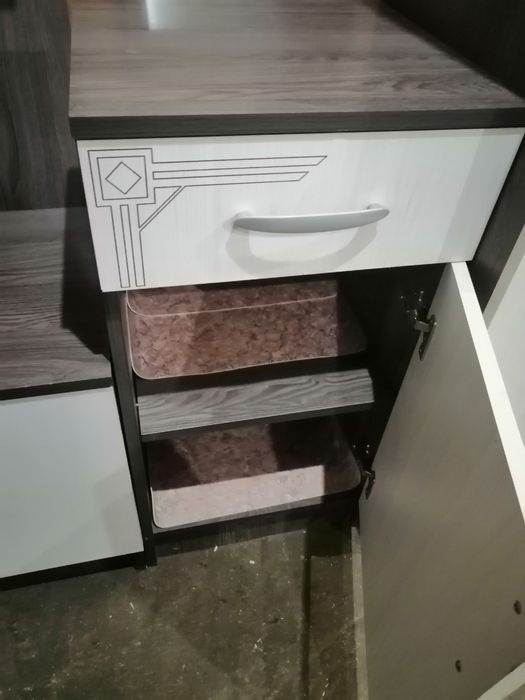 Продам прихожую доставка