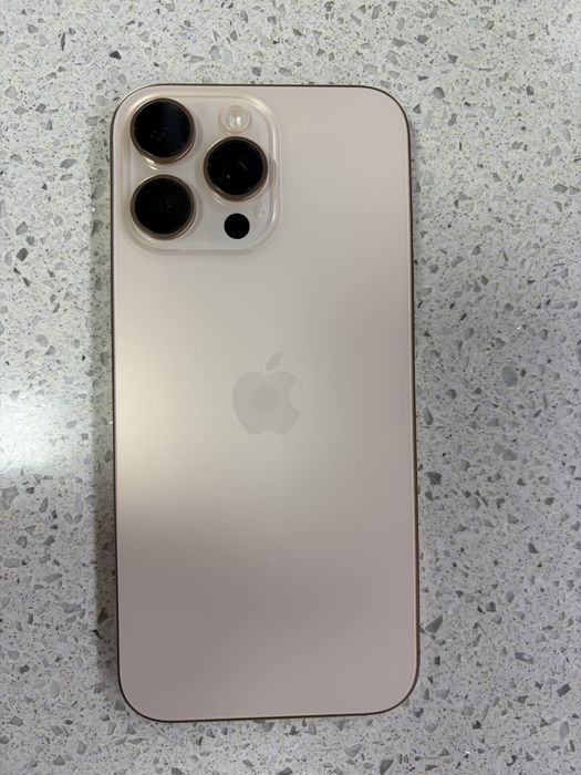 iPhone 16 Pro max Desert Titanium 256G LLA