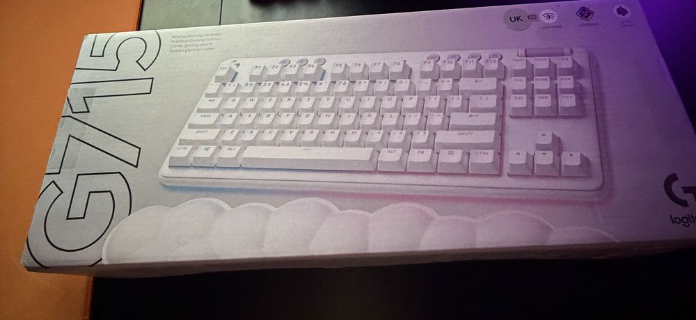 Logitech G715 Wireless Gaming Keyboard