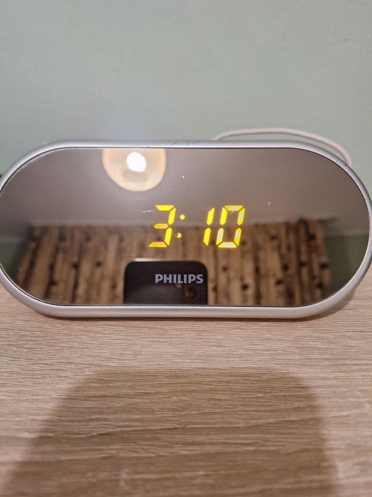 Ceas cu radio Philips miror