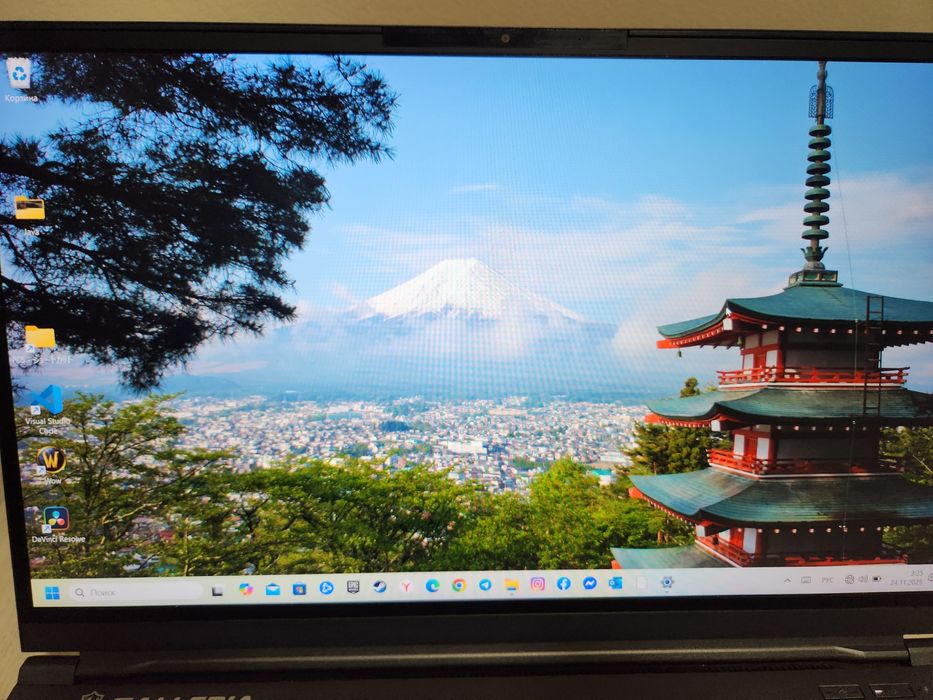 Нотбук i7 9750H RTX 2070 max Q 8 gb Galleria японская фирма