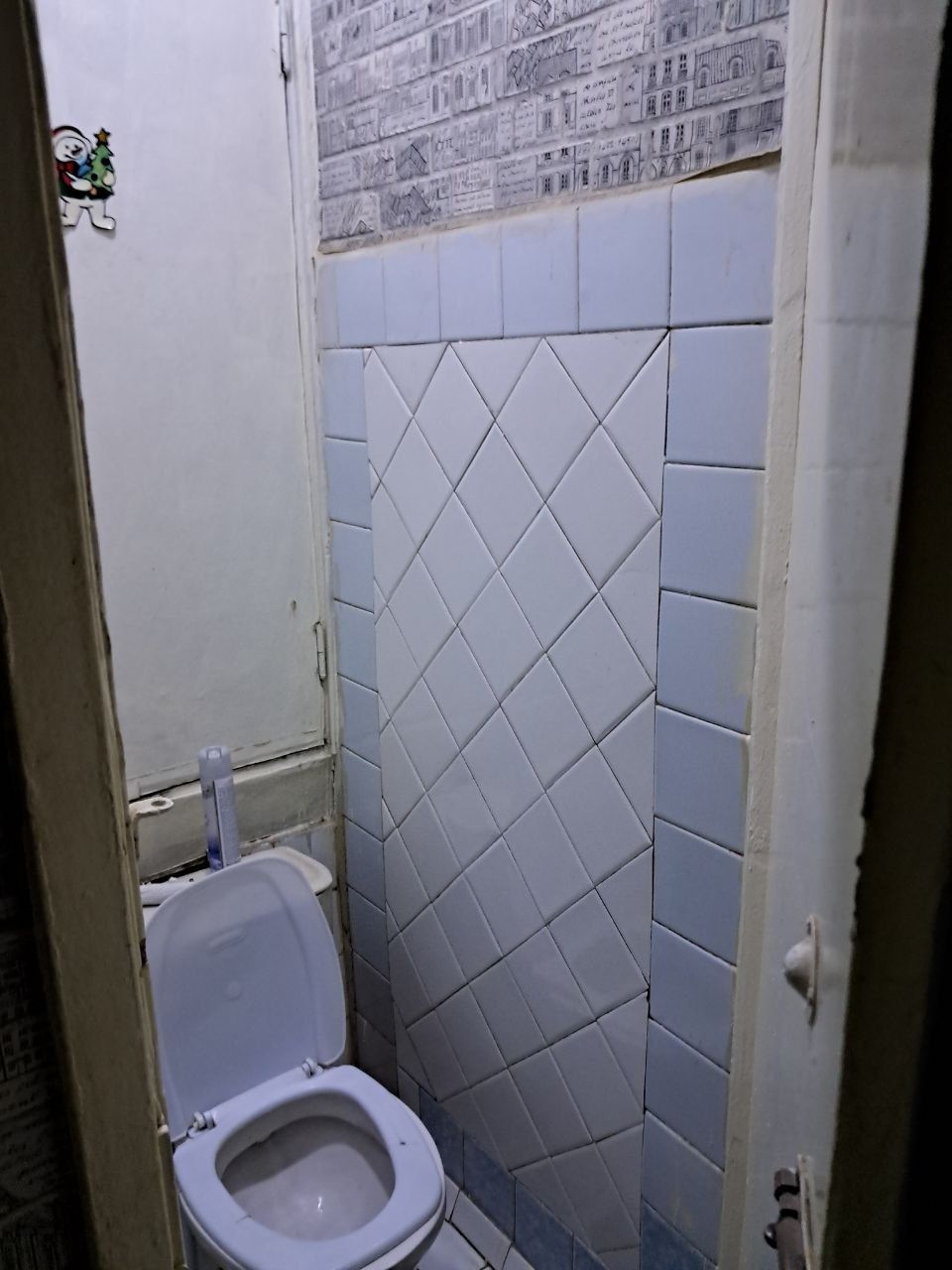 Продается на чиланзаре квартира 1/2/4
