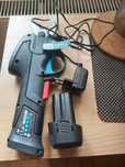 Foarfecă  cu acumulator și încărcător 7,2 V