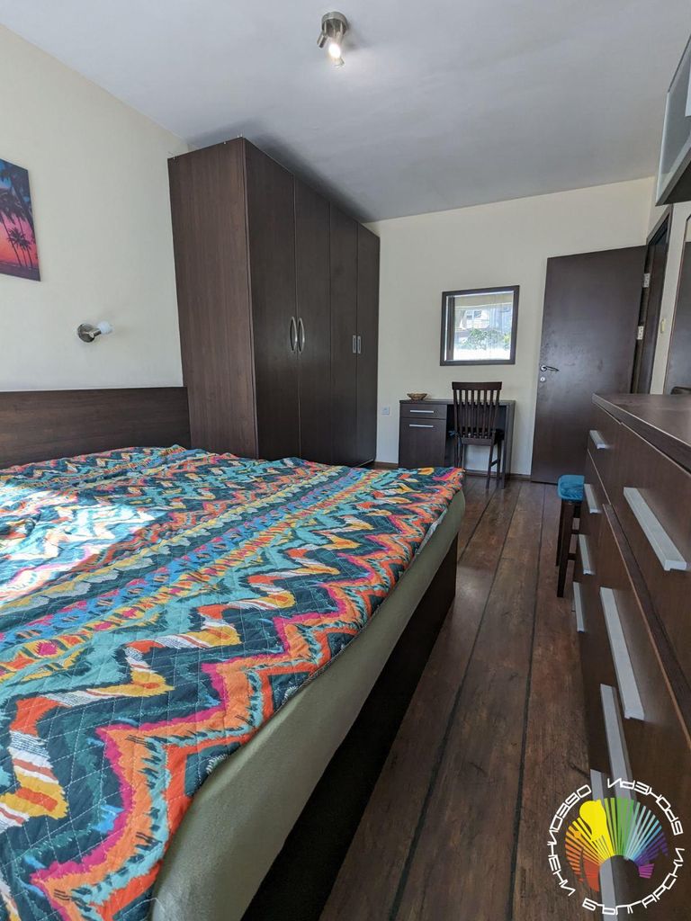 Продава се Двустаен апартамент в Бургас, Лазур - 60 кв.м за 2417 €/кв.м - Снимка #12