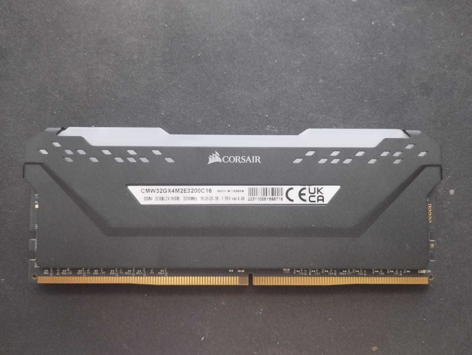 Memorie RAM DDR4 Corsair Vengeance RGB PRO 16Gb/ 3200MHz