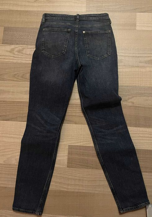 Jeans H&M in stare foarte buna