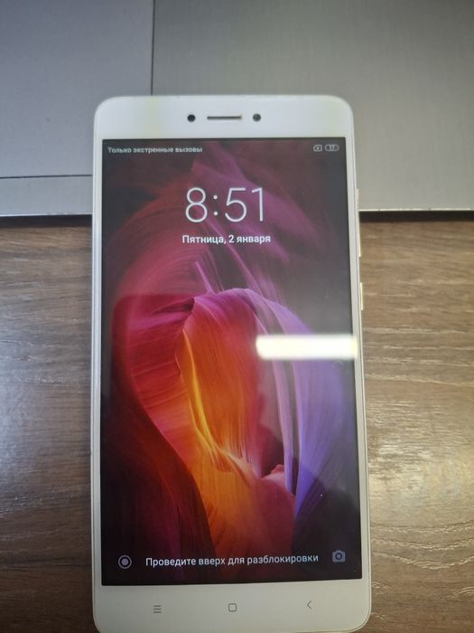 Продам телефон redmi not 4