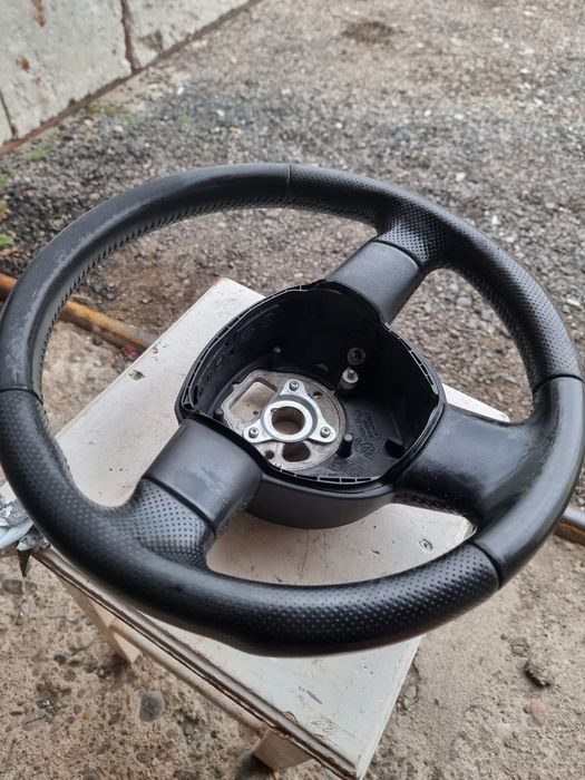 Vand volan audi în 3 spițe