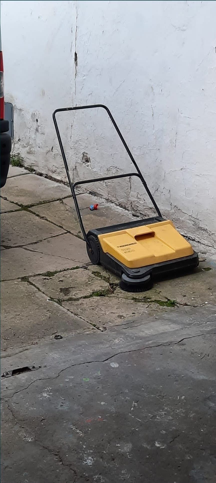 Matura Karcher km 550 curte hală trotuar pavaj matura mecanică