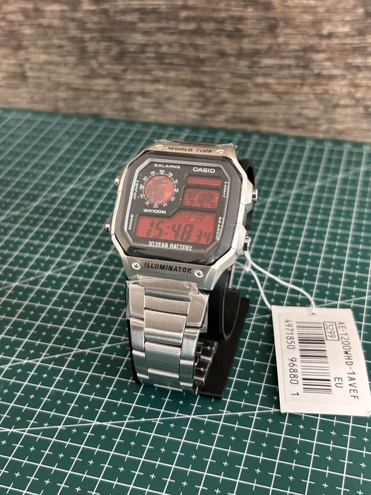 Предлагам часовници Casio AE1200 по поръчка