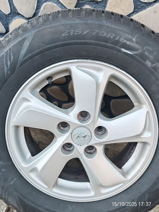 Jante r16 cu cauciucuri 215 70 R16 de iarna