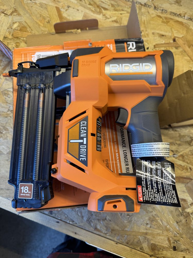 Pistol cuie Ridgid brushless USA