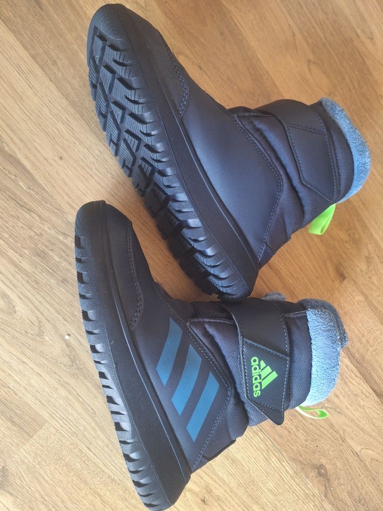 Ботуши/Апрески Адидас/Adidas 35 номер
