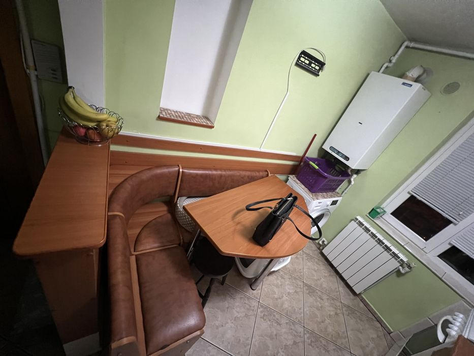 Mobila bucatarie si dormitor