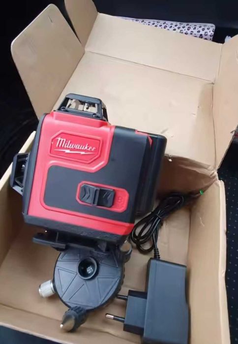 Nivela laser 16 linii 4 D Autonivelare