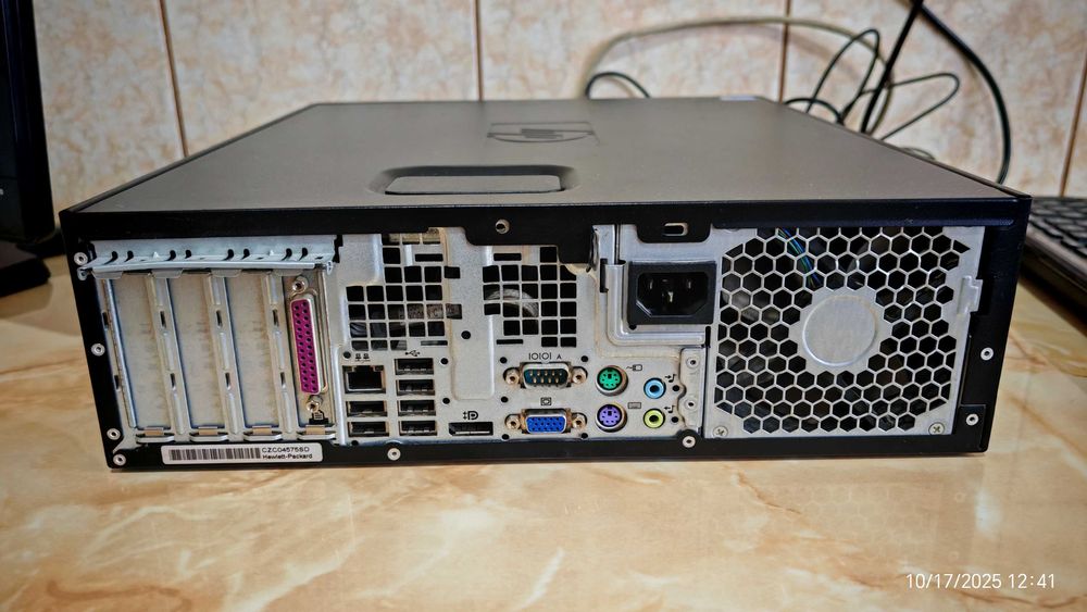 Calculator Desktop PC HP Compaq 8100 Elite SFF PC