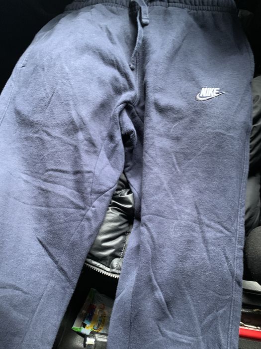 Pantaloni trening Nike club