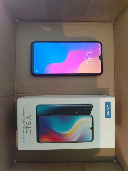 Смартфон  vivo Y91C