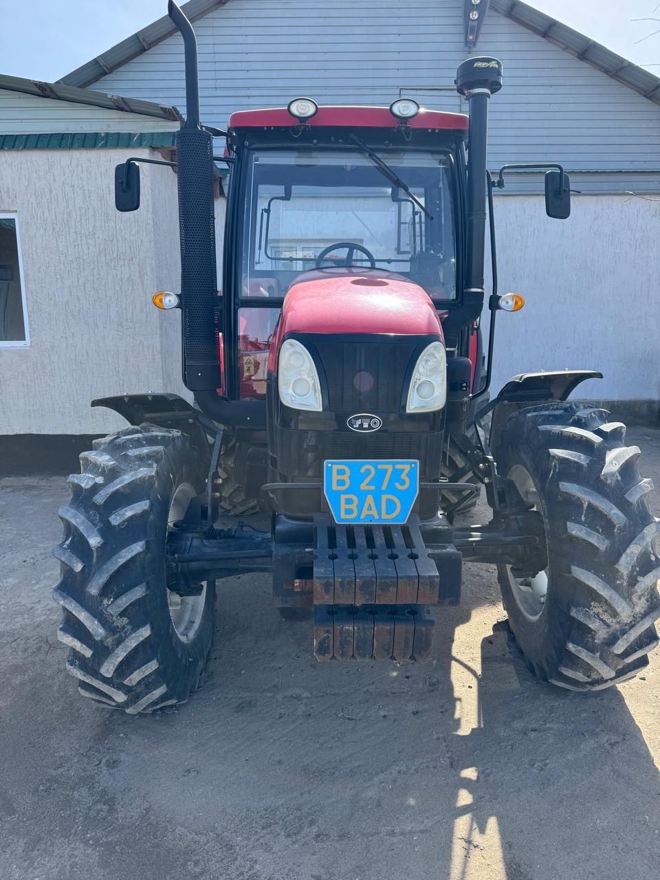 Трактор YTO LX954