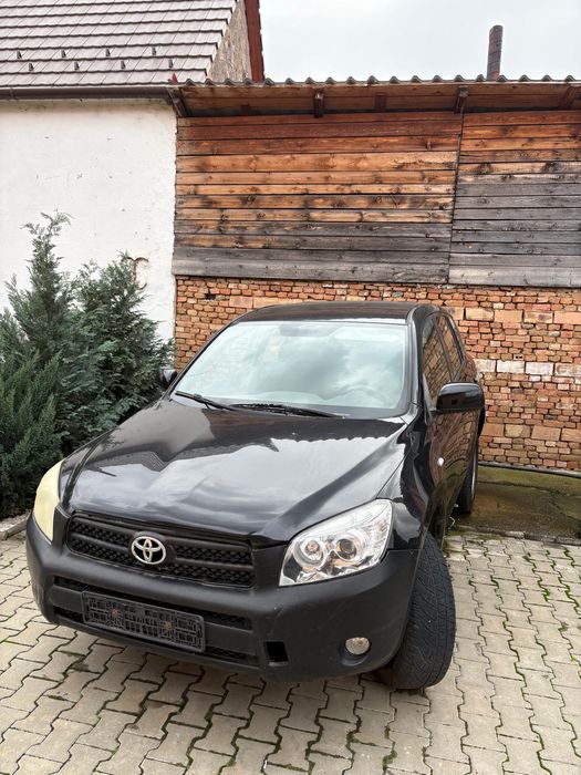 Vând Toyota rav 4