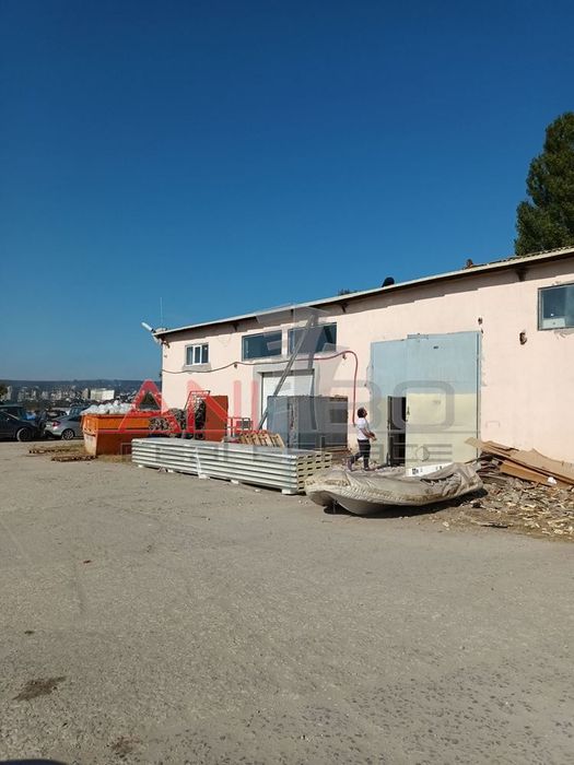 Пром. помещение в Варна-Южна пром. зона площ 216 цена 260000