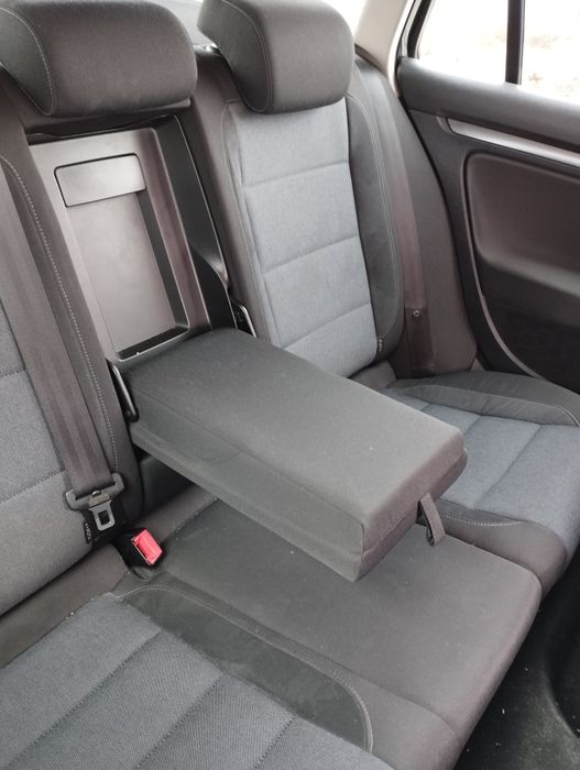 VW Golf VI Break 1.6 TDI (2011) - Euro 5, Confort Maxim