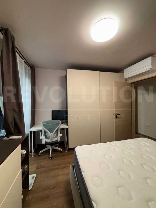 Продава се Тристаен апартамент в Варна, Център - 99 кв.м за 1920 €/кв.м - Снимка #7