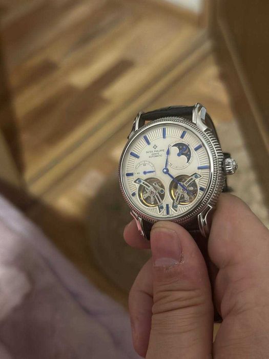 Продаю часы Patek Philippe
