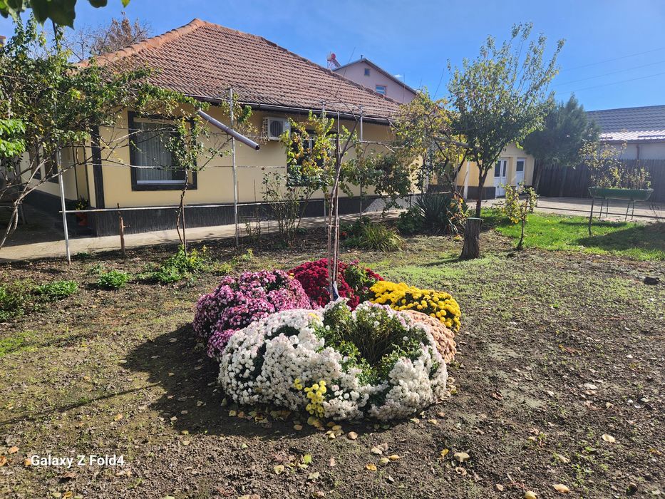 CASA DE VÂNZARE  zonă centrală