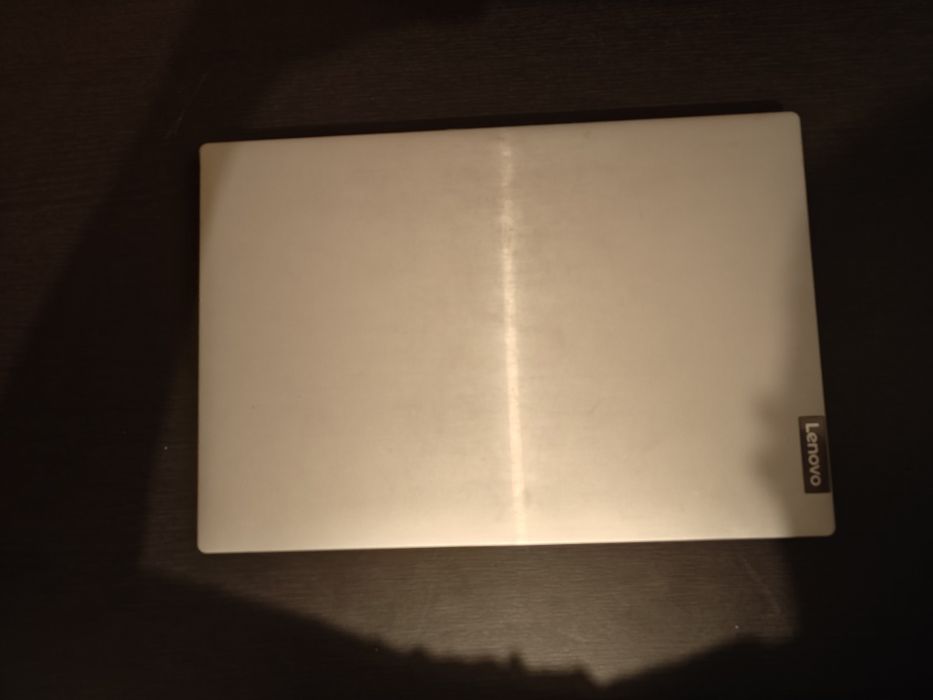 Vand laptop lenovo IdeaPad S145