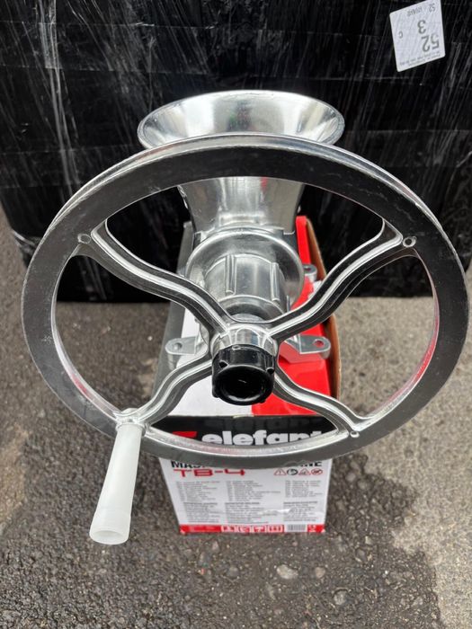 Masina de tocat nr 32 / aluminiu