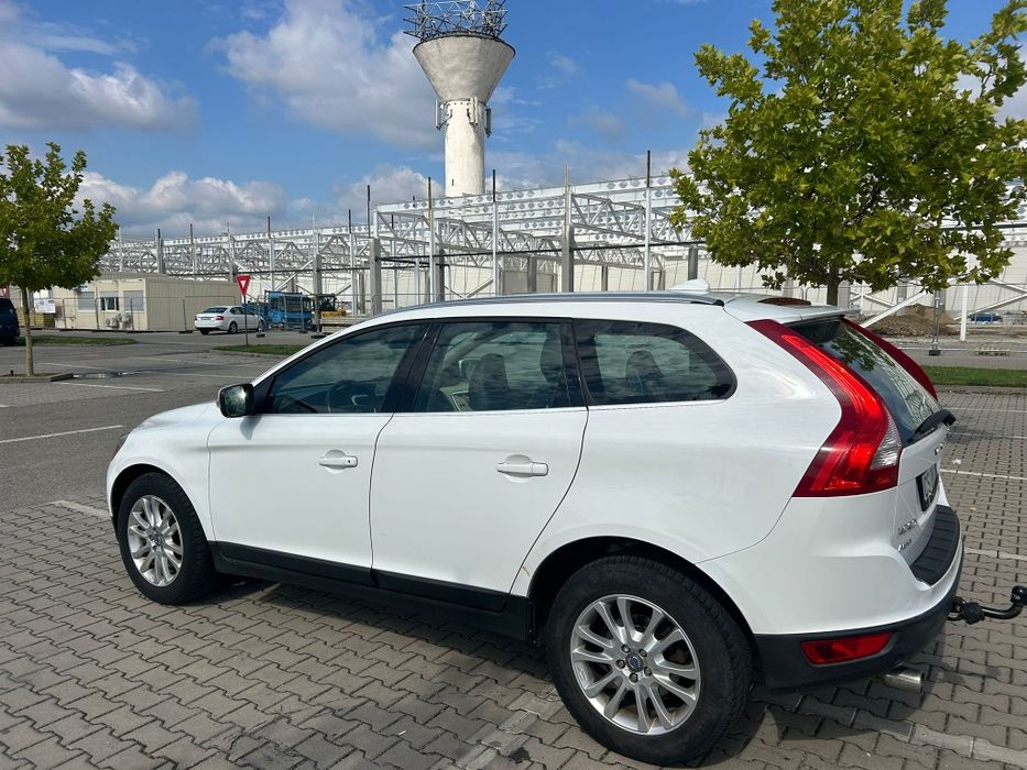 Volvo xc60 2009.