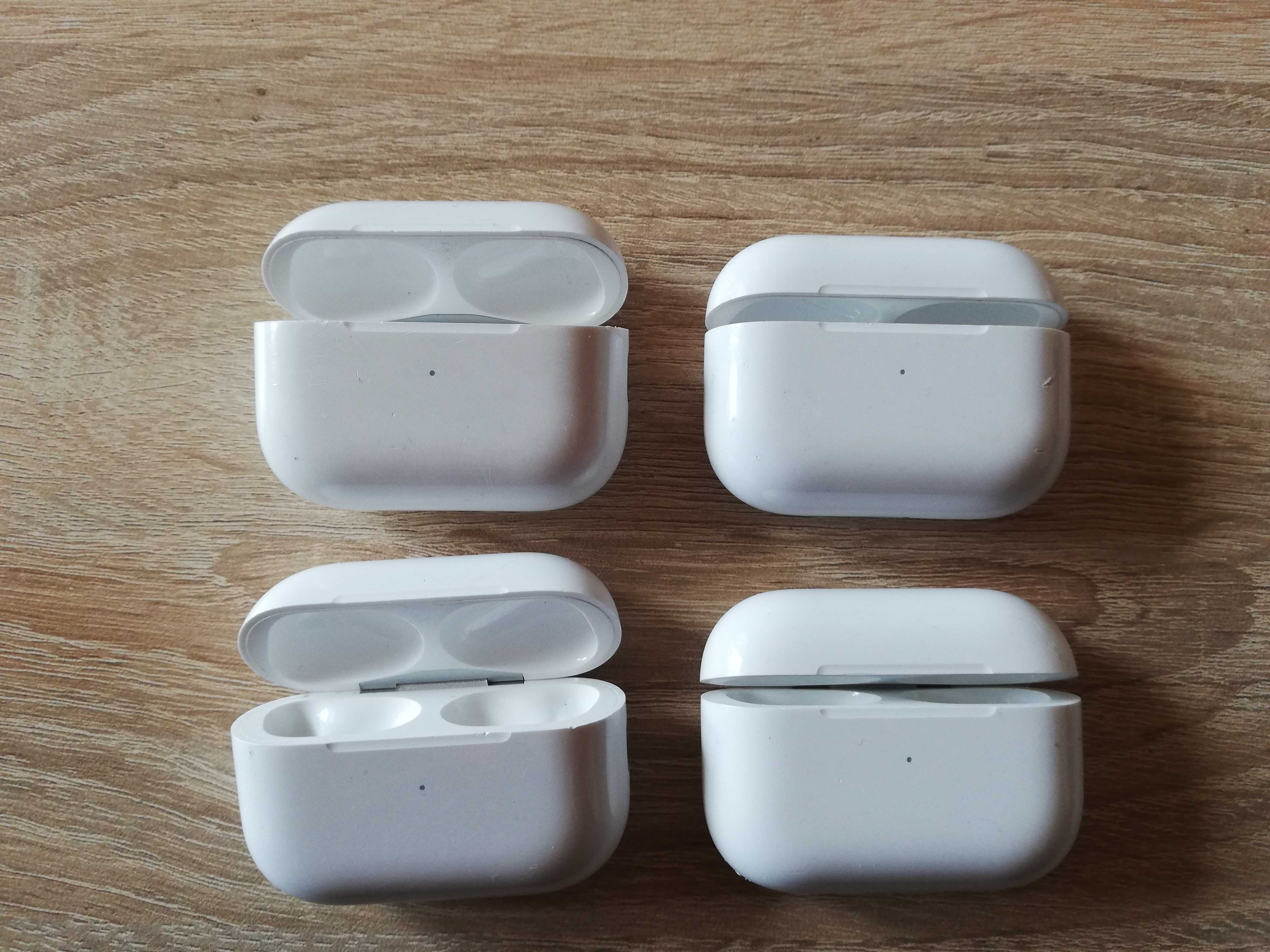лот от 4 броя Apple Airpods Pro 2 A2700 зарядни кутий