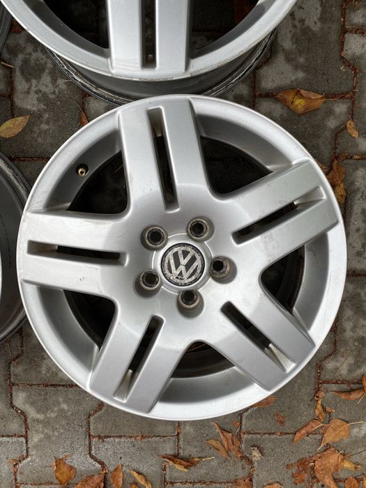 Jante origi  15 5 100 Golf 4 Bora Polo Skoda  Audi A3 TT Seat